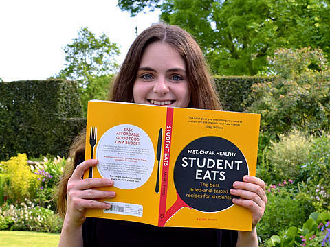 Interview: Food blogger Rachel Phipps shares the best recipes from her new book “Student Eats”