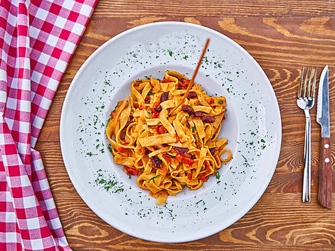 Italy: University cities and their local cuisines